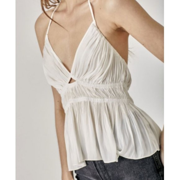 70988 Keyhole Halter Top - Picture 5 of 5